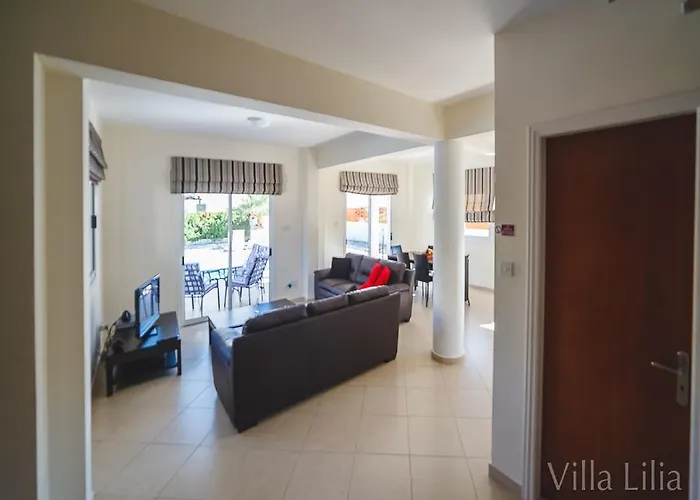 Vila Natalia Coral Bay